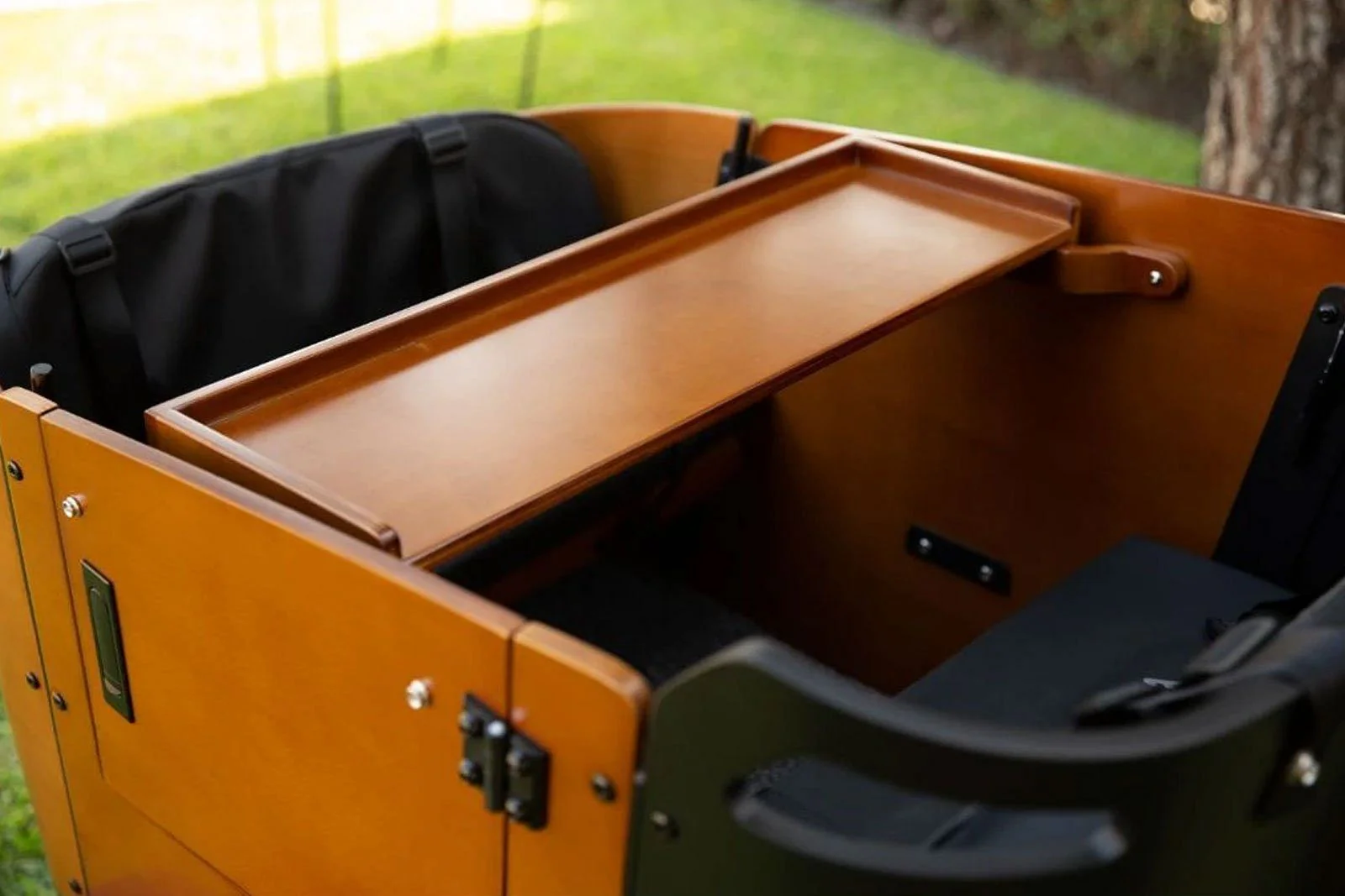 Ferla Cargo Bike Table - Image 8